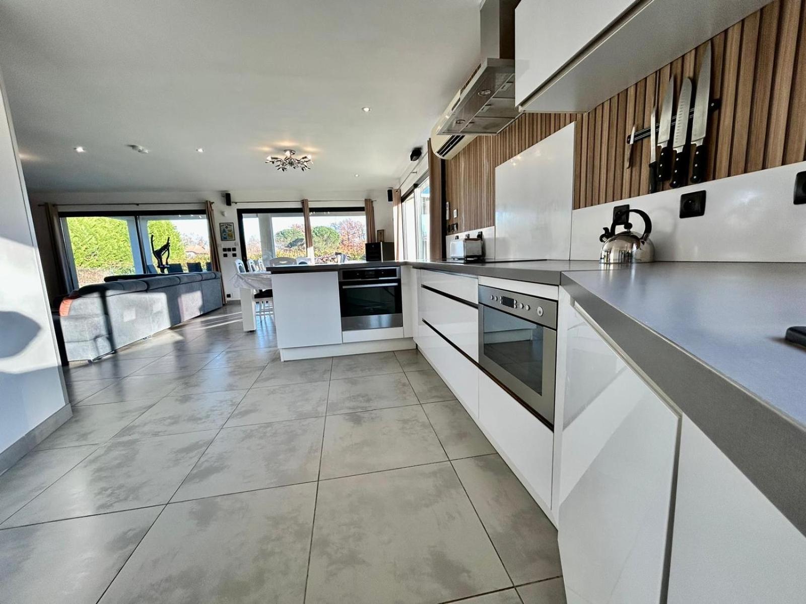 Maison Moderne Au Calme Avec Billard, Jacuzzi, Bain A Remous, Piscine, Babyfoot Labastide-du-Temple Exterior photo